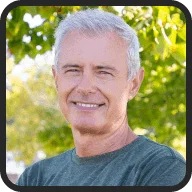 trump-gold-lapel-pin-testimonial-2